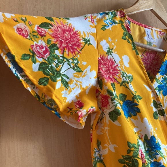 Live 4 Truth wrap around top size XS - Picture 4 of 8